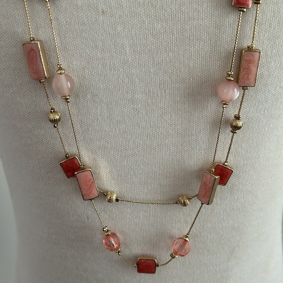 Peach/Salmon Enamel & Bead Necklace - Picture 2 of 4